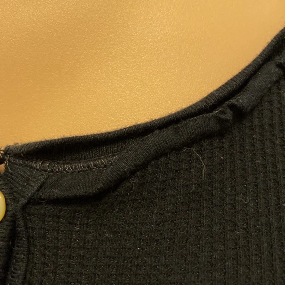 Xhilaration Black Button-Front Long Sleeve Top - Picture 4 of 13
